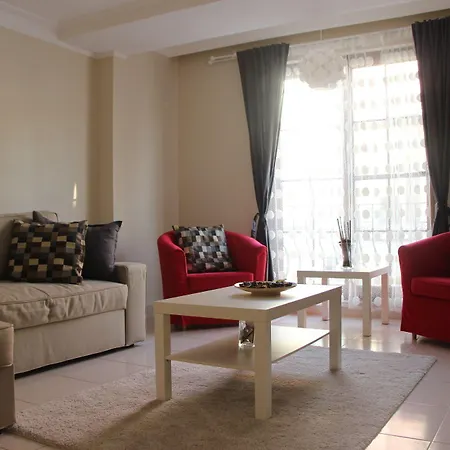 Hotel Kinzi House *