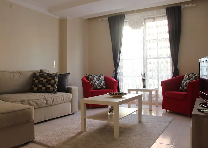 Kinzi House מלון *